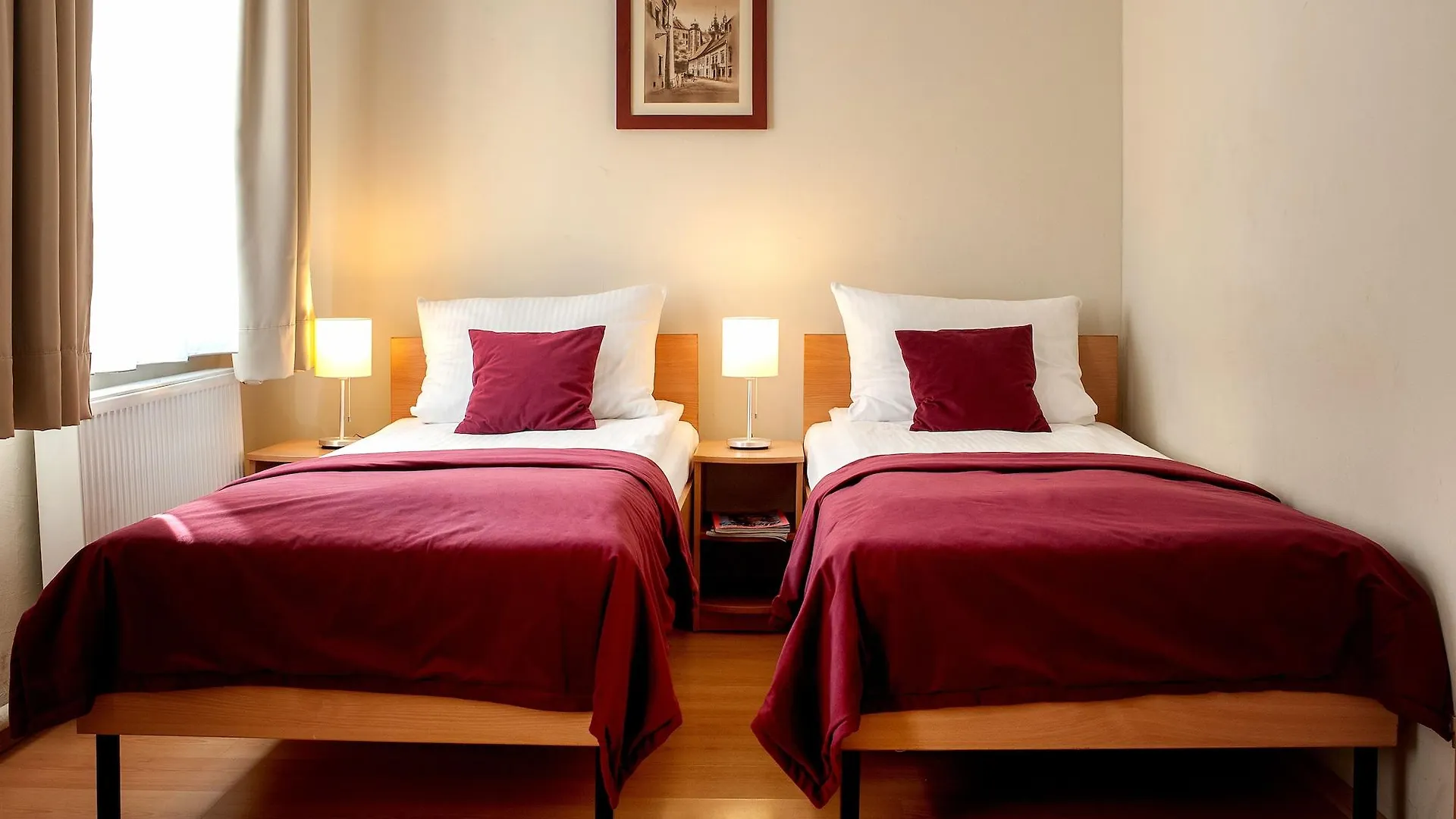 Maly Krakow Aparthotel 2*,