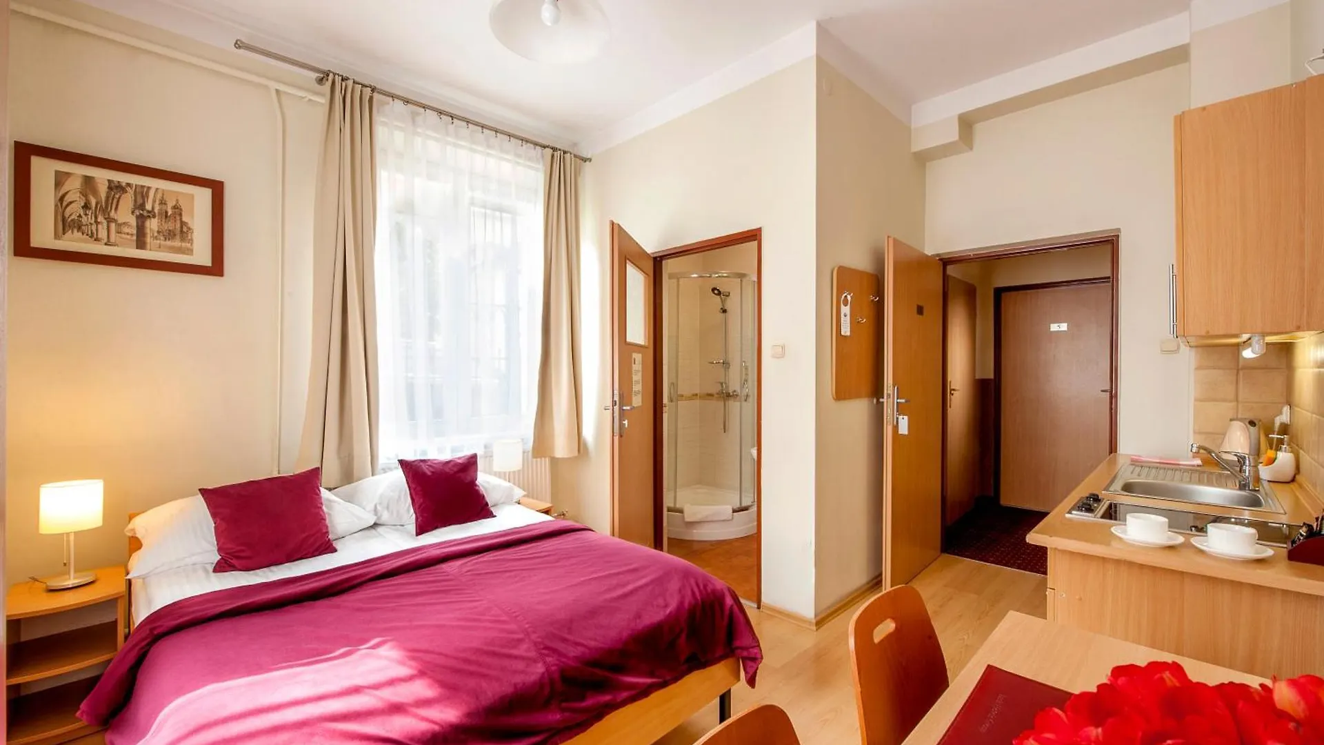 Maly Krakow Aparthotel