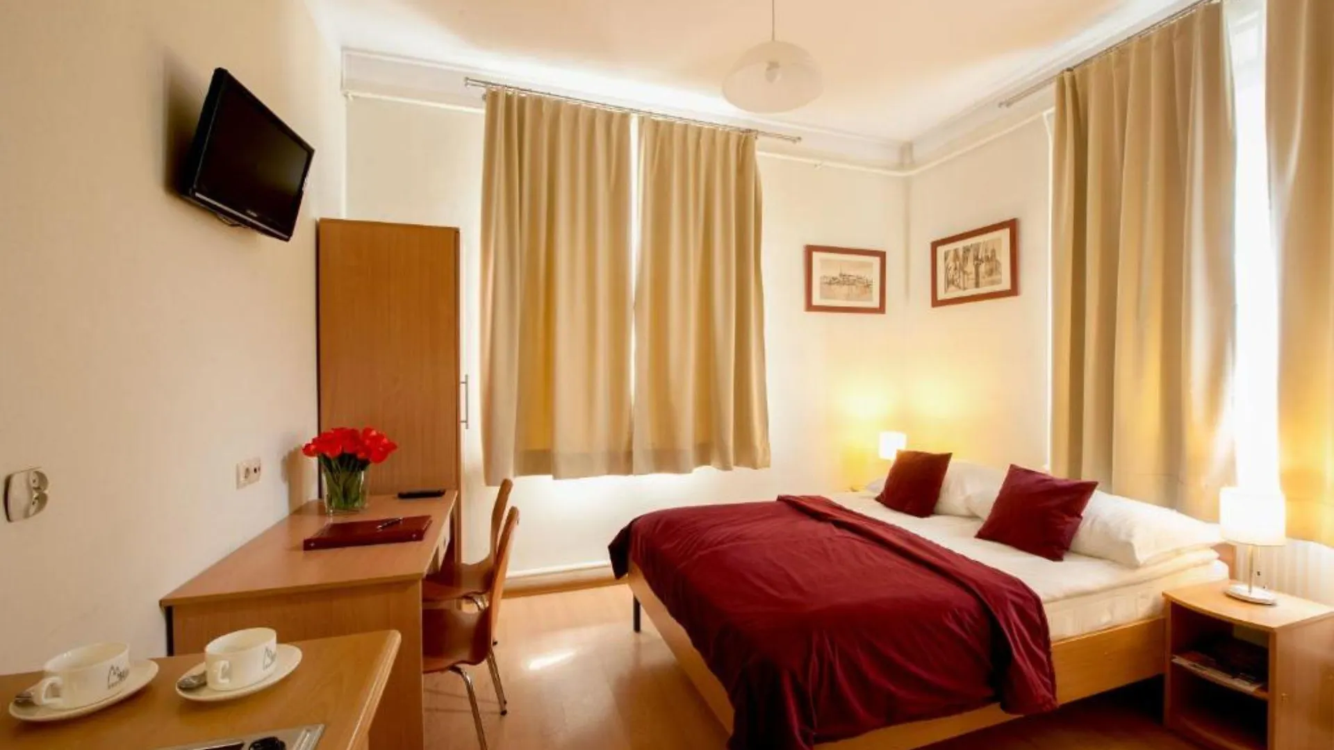Mały Kraków Aparthotel Polska