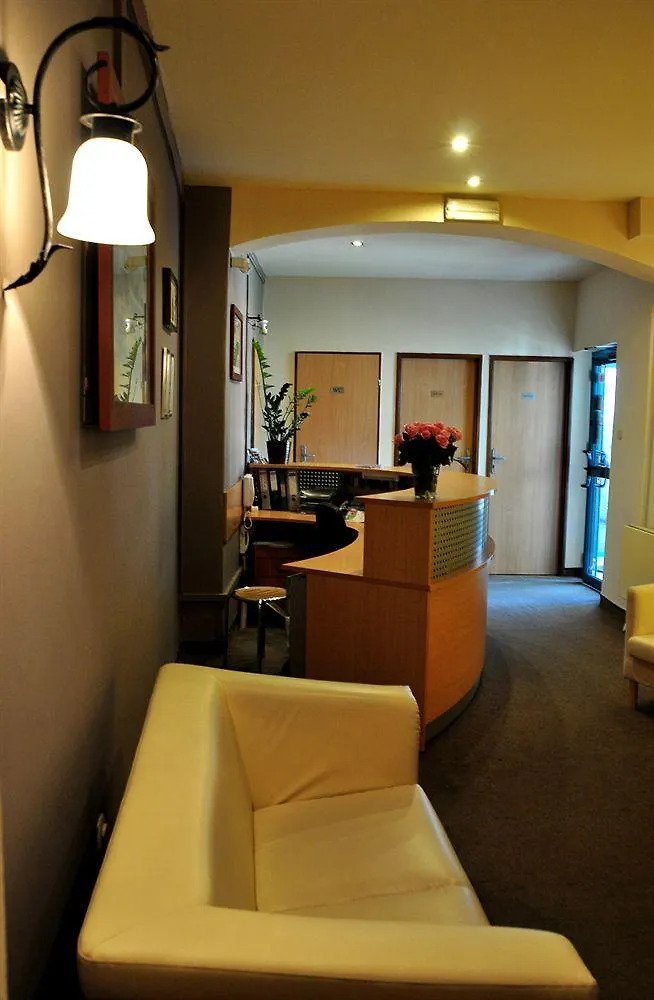 Mały Kraków Aparthotel 2*,  Polska